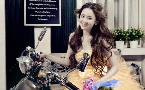 娜然最新爆料,揭秘娱乐圈不为人知的幕后真相